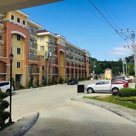 Spacious 1 Bedroom At Arezzo Place Davao With Pool,Wifi And Netflix Zewnętrze zdjęcie